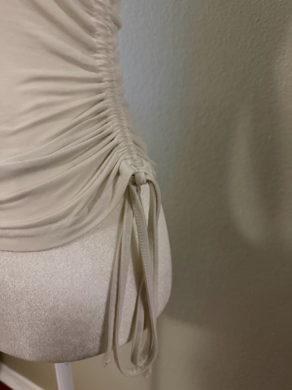 EDIKTED White Off-The-Shoulder Fold Over Drawstring Top Size S - Picture 4 of 10